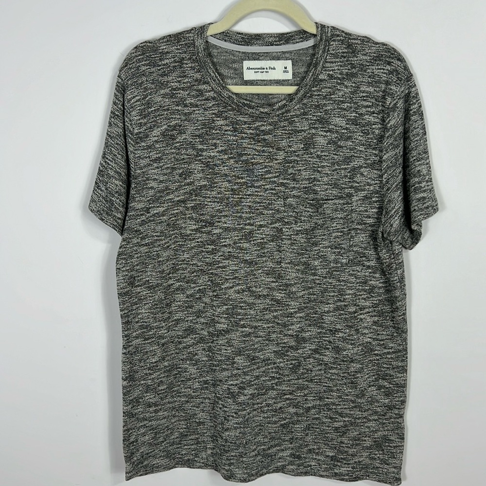 Abercrombie & Fitch gray white soft crewneck tee size medium